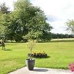 Chic With Garden Vaux-sur-Sure
