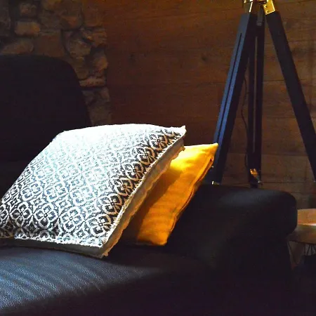 Chic With Garden بيت للعطل *