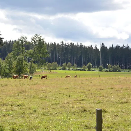 펜션 Chic With Garden