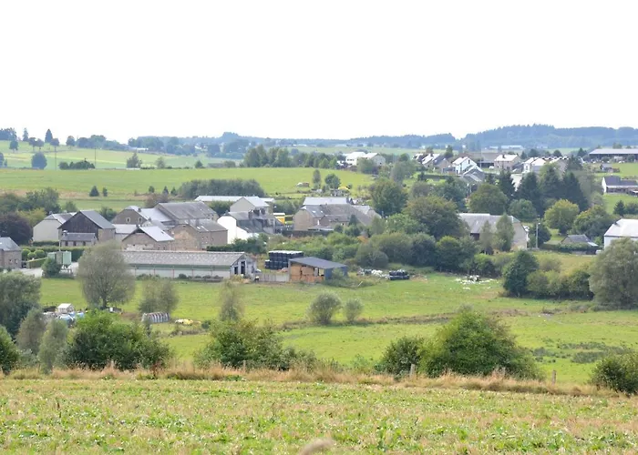 Chic With Garden Ferienhaus